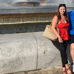 Meet your Posher, Brianna